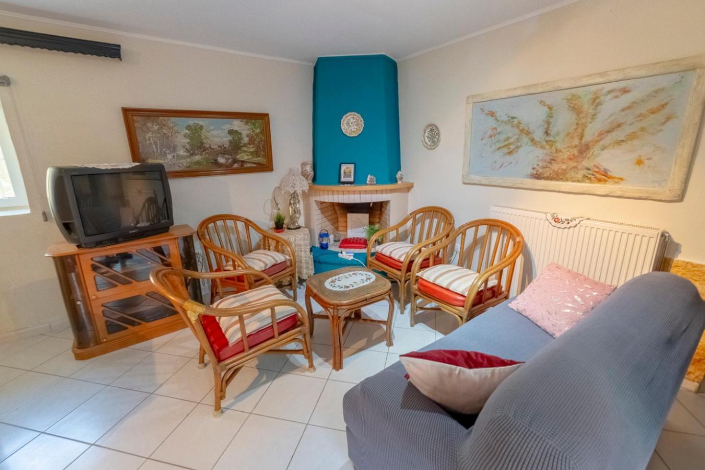 Krasa 2Bedroom Apartment Agios Matthaios  Luaran gambar